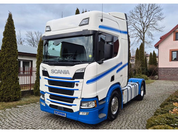 Vilcējs SCANIA R 450