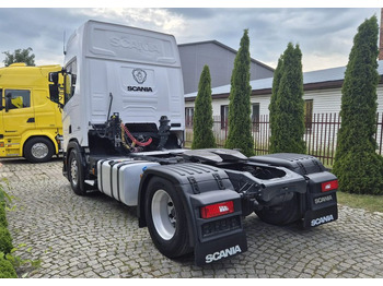 Vilcējs Scania R410: foto 4