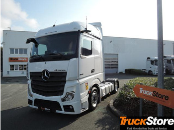 Vilcējs MERCEDES-BENZ Actros 1845