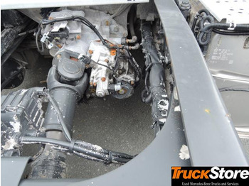 Vilcējs Mercedes-Benz Actros 1843 LS: foto 2