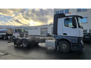 Šasija kravas automašīna MERCEDES-BENZ Actros 2642