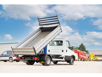 Jaunā Komercauto pašizgāzējs Iveco Daily 50C18: foto 3
