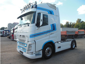 Vilcējs VOLVO FH13 500