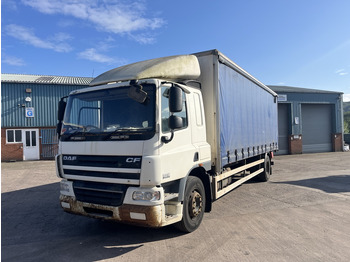 Kravas automašīna ar tentu DAF CF 65 220