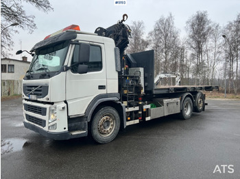 Kravas auto ar manipulatoru VOLVO FL