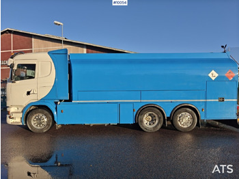 Autocisterna SCANIA G 450