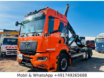 Pacēlājs ar āķi MAN TGS 26.510