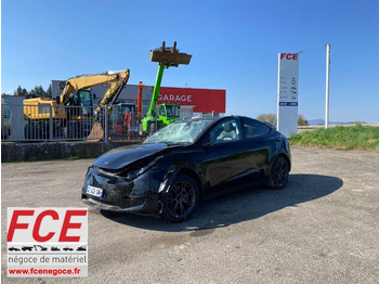 Vieglā automašīna TESLA