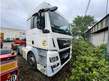 Vilcējs MAN TGX 18.480