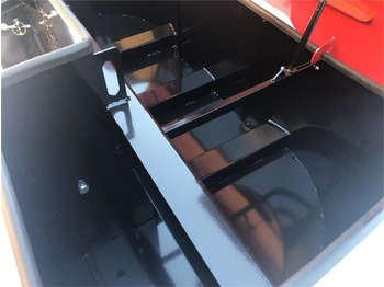 Pretsvars Case IH 1800 mm opbevaringskasse: foto 3 Pretsvars Case IH 1800 mm opbevaringskasse: foto 3