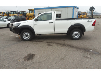 Toyota Hilux / Revo RHD Pick-up single Cab 2.8L Diesel Manual līzingu Toyota Hilux / Revo RHD Pick-up single Cab 2.8L Diesel Manual: foto 3