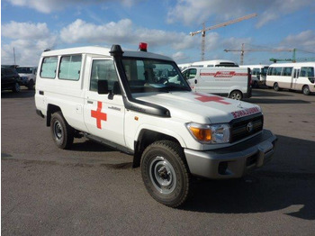 Jaunā Vieglā automašīna Toyota Land Cruiser 78 Metal top hzj 78 ambulance 4.2L Diesel Manual: foto 2