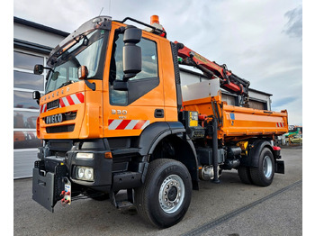 Kravas automašīna pašizgāzējs, Kravas auto ar manipulatoru Iveco Trakker 190T33 4x4 Euro5 Kran Palfinger Funk: foto 4