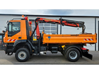 Kravas automašīna pašizgāzējs, Kravas auto ar manipulatoru Iveco Trakker 190T33 4x4 Euro5 Kran Palfinger Funk: foto 5