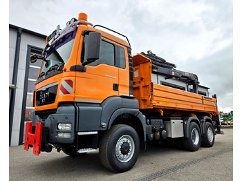 Kravas automašīna pašizgāzējs, Kravas auto ar manipulatoru MAN TGS 28.360 6x4-4 HIAB 144E-4 Kran Euro5: foto 4