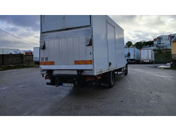 Izometriskais kravas automašīna IVECO Daily 70c18