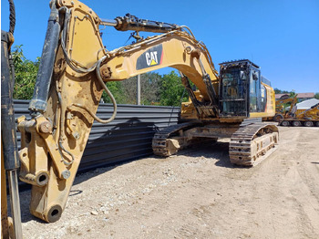 Kāpurķēžu ekskavators CATERPILLAR 352F