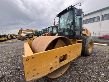 Vibrorullis CATERPILLAR CS64B