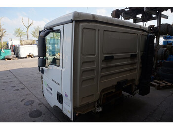 Kabīne un interjers - Kravas automašīna MAN F99L10 TGM 6 CYL 81.60000-7786: foto 4 Kabīne un interjers - Kravas automašīna MAN F99L10 TGM 6 CYL 81.60000-7786: foto 4