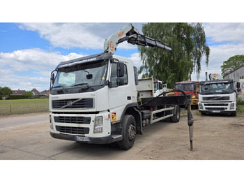 Bortu kravas automašīna/ Platforma VOLVO FM 330