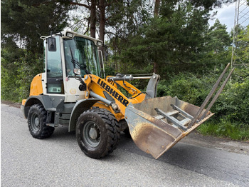 Riteņu iekrāvējs LIEBHERR L 507