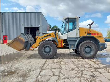 Riteņu iekrāvējs 2018 Liebherr L 538: foto 3