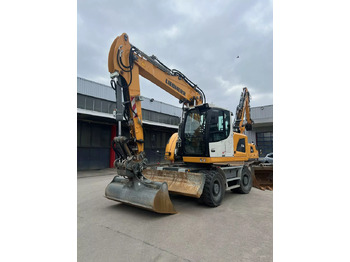 Riteņu ekskavators LIEBHERR A 916