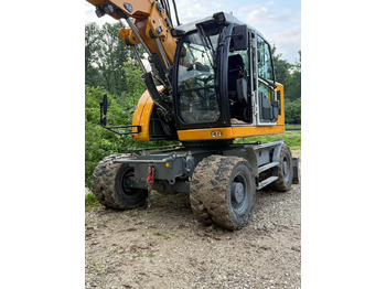Riteņu ekskavators LIEBHERR A 918