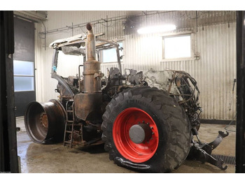 Traktors FENDT 1050 Vario