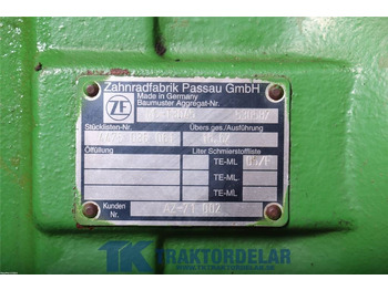 Asis un rezerves daļas - Celtniecības tehnika John Deere 3420 Bakvagn: foto 3