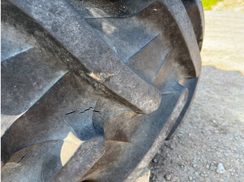 Riepa - Lauksaimniecības tehnika Pirelli 14,9R38 till John Deere: foto 3