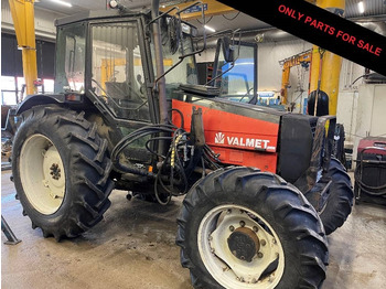 Traktors VALMET