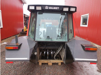 Kabīne - Lauksaimniecības tehnika Valmet 8600: foto 3