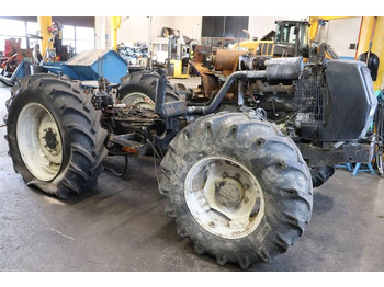 Traktors VALTRA 6200