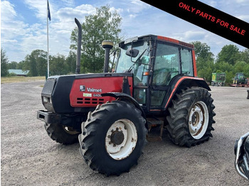 Traktors VALTRA 6400