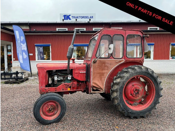 Traktors VOLVO