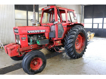 Traktors VOLVO