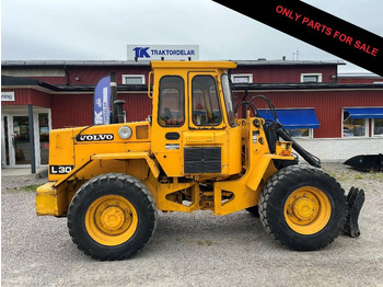 Riteņu iekrāvējs VOLVO L30