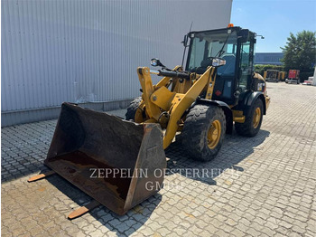 Riteņu iekrāvējs CATERPILLAR 906H