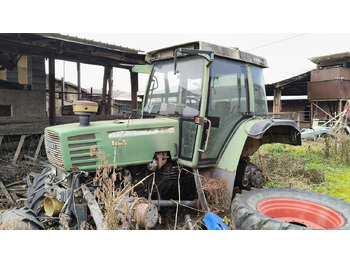 Virsbūve un ārpuse - Traktors Fendt 309 - na części - błotniki: foto 2