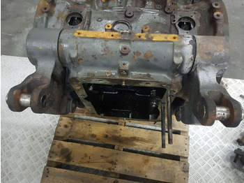 Aizmugurējā ass FENDT