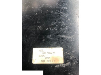 Elektroniskais vadības bloks (ECU) - Lauksaimniecības tehnika Ford 8730 - TRANSMISSION CONTROL MODULE E9NN7Z369AF: foto 2