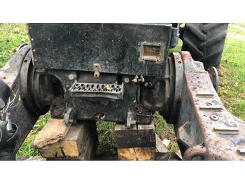 Asis un rezerves daļas KOMATSU