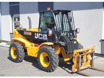 Teleskopiskais iekrāvējs JCB