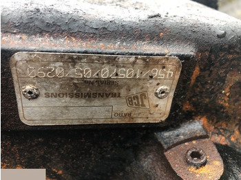 Pārnesumkārba un rezerves daļas JCB