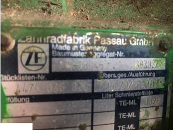 Rāmis/ Šasija - Lauksaimniecības tehnika John Deere 3400 - CZĘŚCI - Zaczep: foto 3