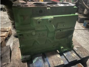 Cilindru bloks - Lauksaimniecības tehnika John Deere 6110 6410 - blok silnika R115081: foto 3