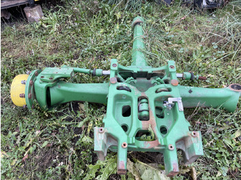 Priekšējā ass JOHN DEERE