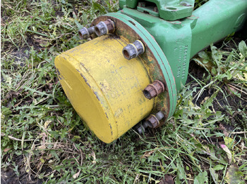 Sānpārvads JOHN DEERE