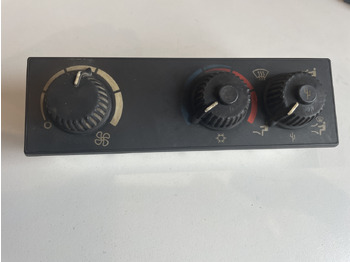 Kabīne un interjers JOHN DEERE